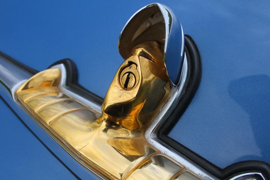 Детали экстерьера Lincoln Premiere Convertible (76B) 1956 года  (фото 35 из 72)